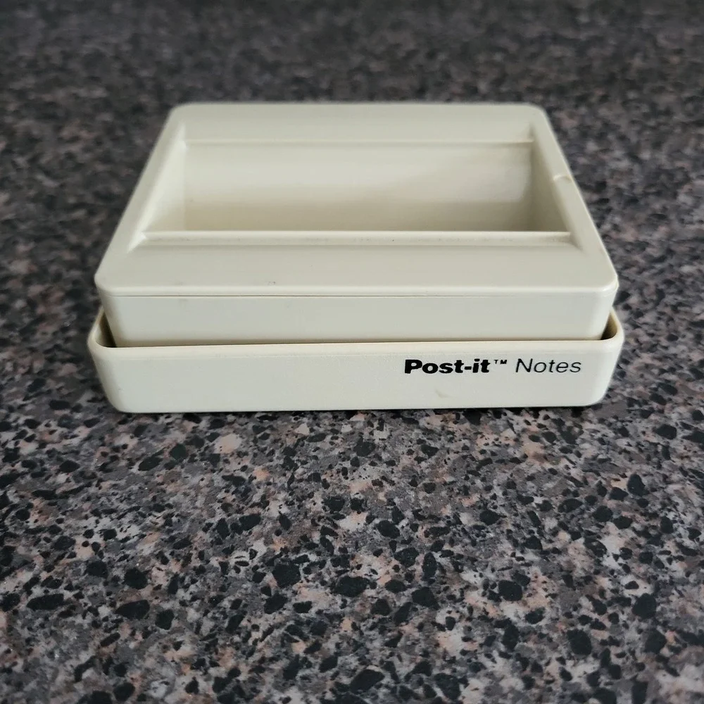 Vintage 3M Post-It Pop-Up Note Dispenser C-330 Beige Almond Weighted Desk Access